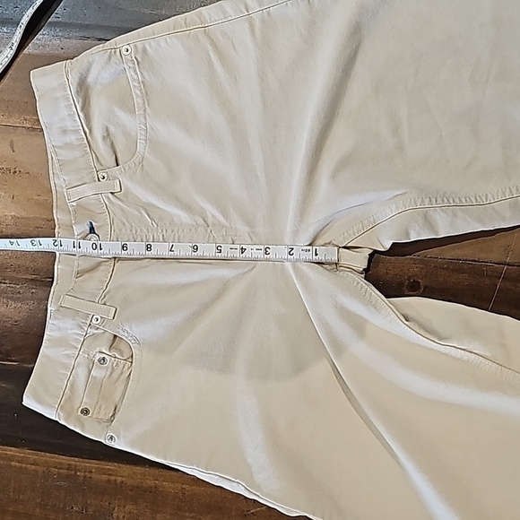 Levi's 577 Cream Wide Leg Cropped Pants Size 8 - Picture 9 of 12